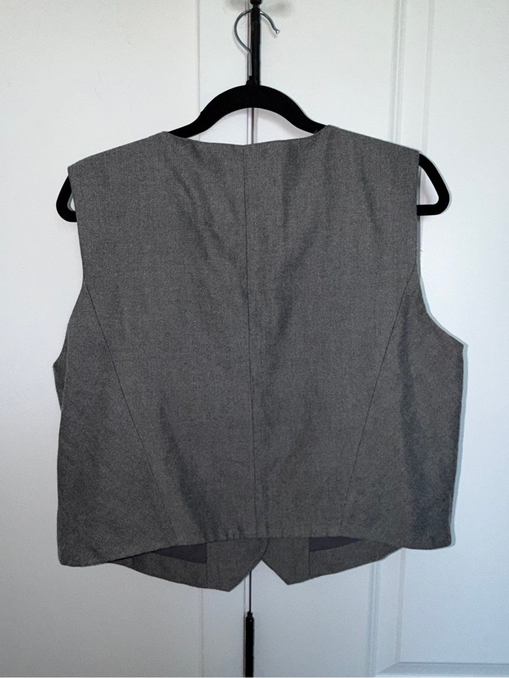 Democracy Gray Tailored Vest Large Button Front Cropped Suiting Waistcoat - Picture 4 of 4